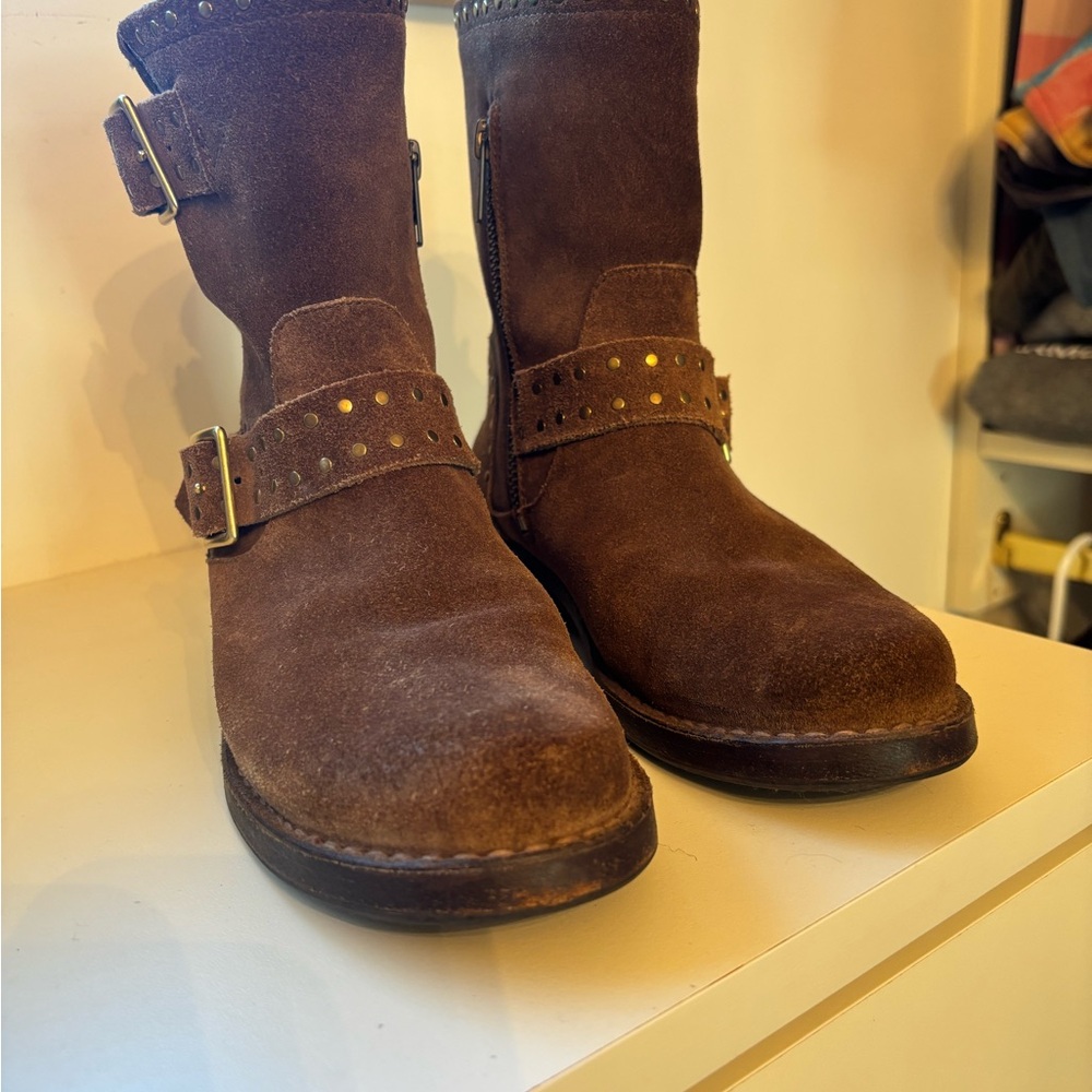 Frye Veronica  suede moto